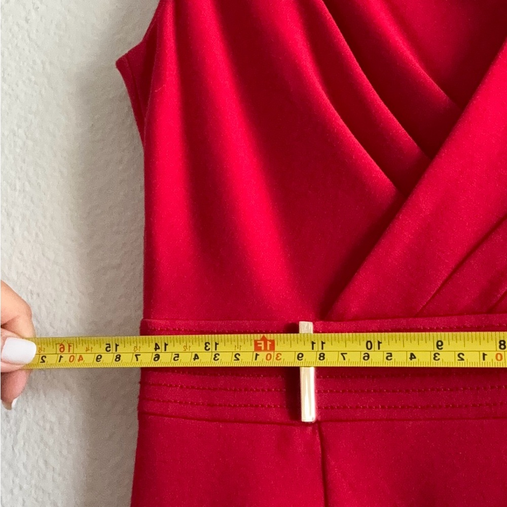 Calvin Klein Red Sheath Dress NWT Size 6 Sleeveless Knee-Length - Picture 13 of 13
